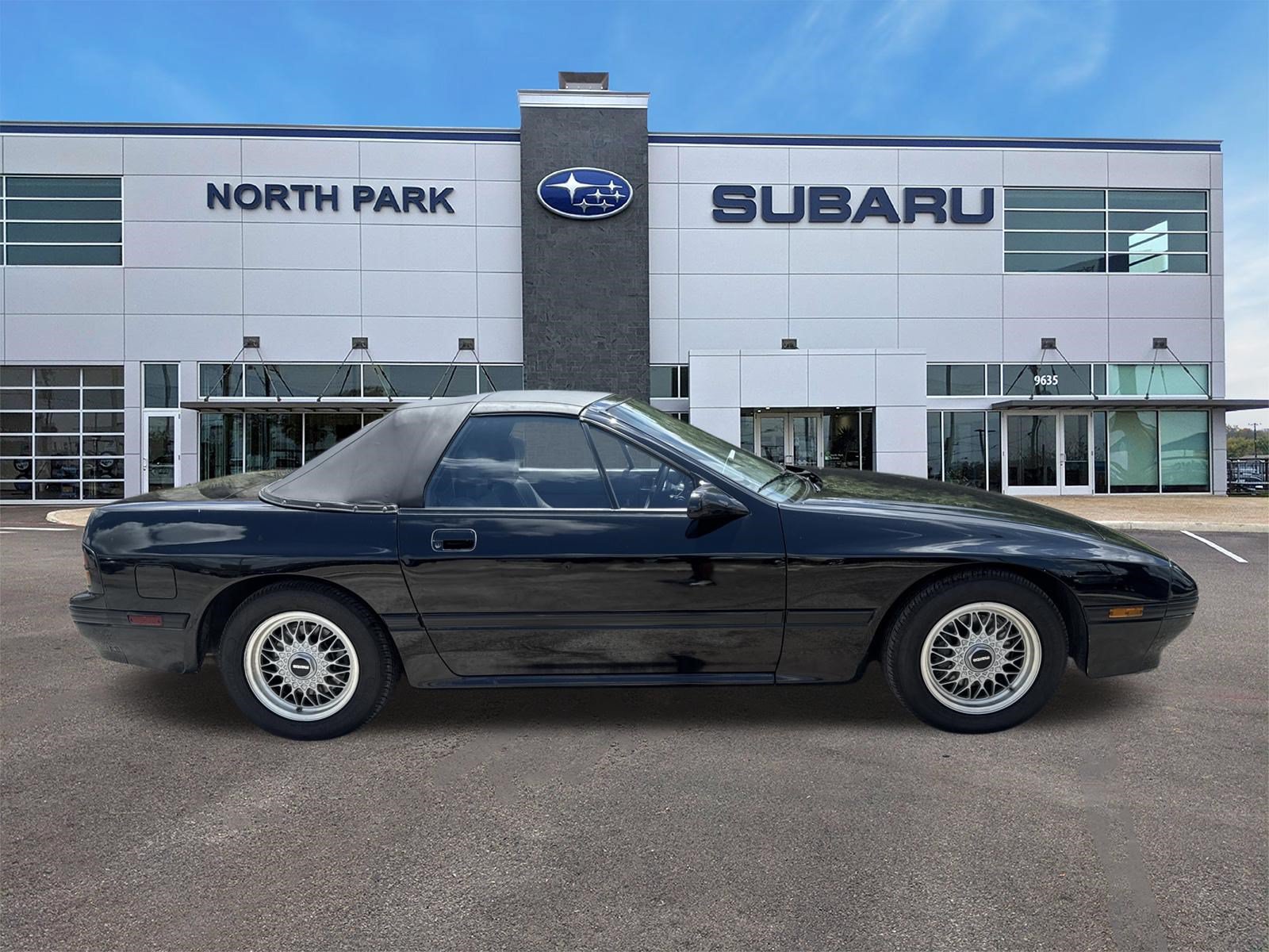 Used 1988 MAZDA RX-7 Convertible RWD image 2