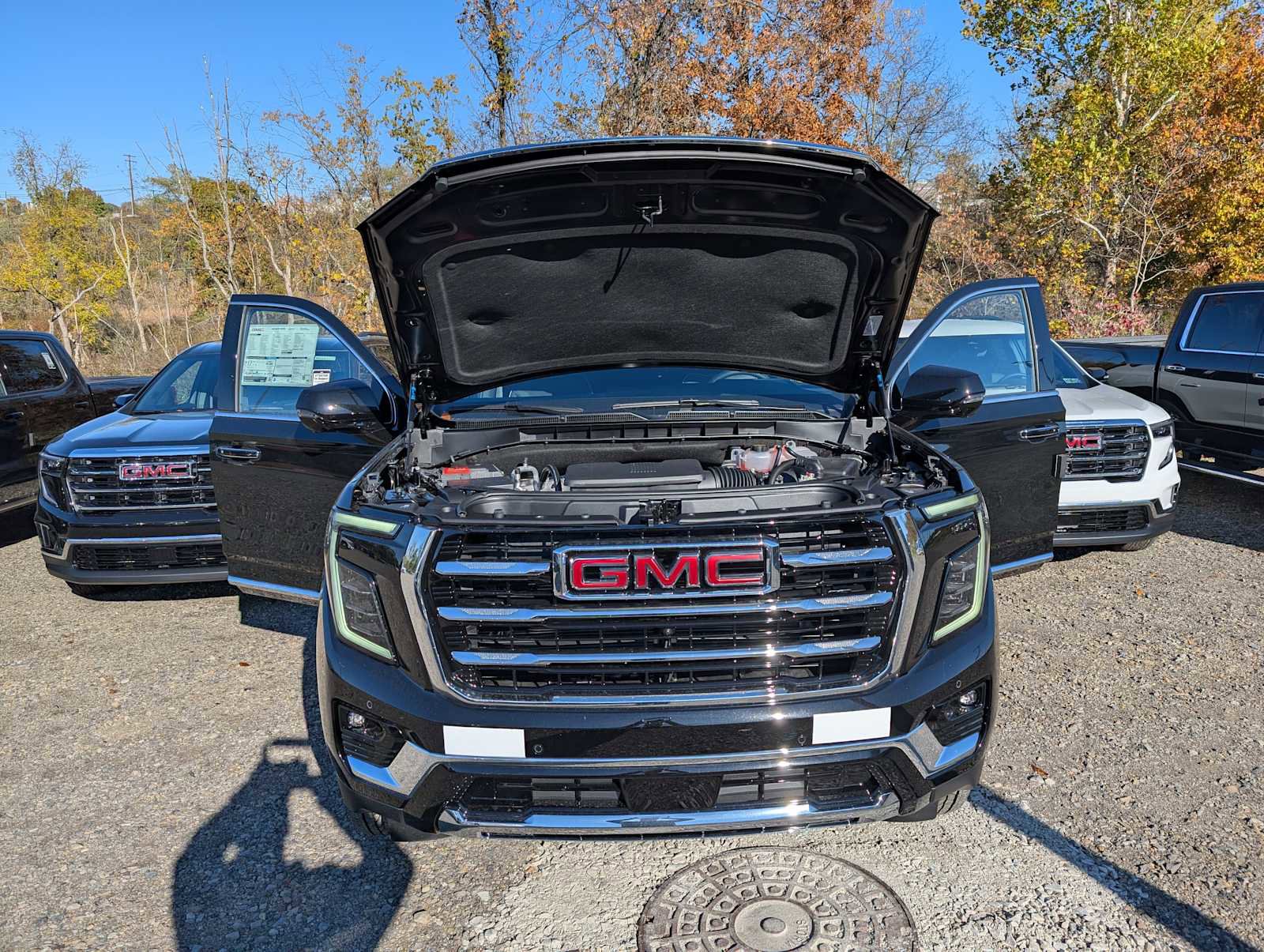 New 2026 GMC Yukon Elevation w/ LPO, Floor Liner Package image 10