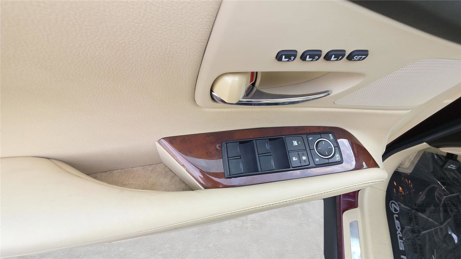 Used 2013 Lexus RX 350 AWD w/ Navigation Pkg image 9