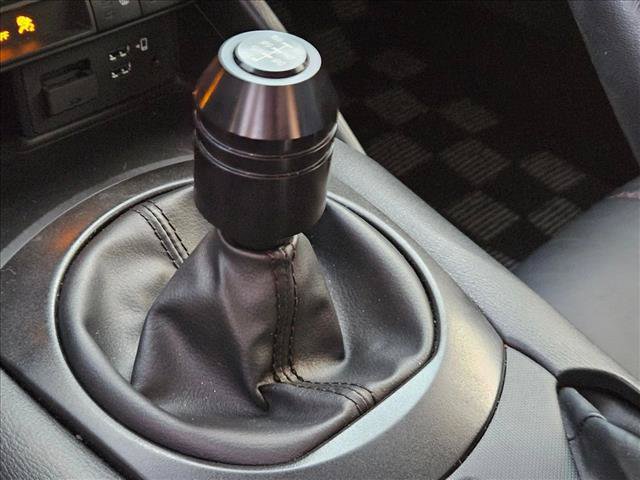Used 2019 MAZDA MX-5 Miata RF Grand Touring RWD image 9