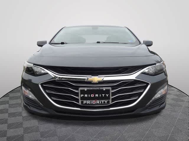 Used 2019 Chevrolet Malibu LT w/ Leather Package FWD image 5