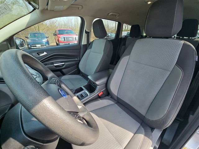 Used 2018 Ford Escape SE image 18