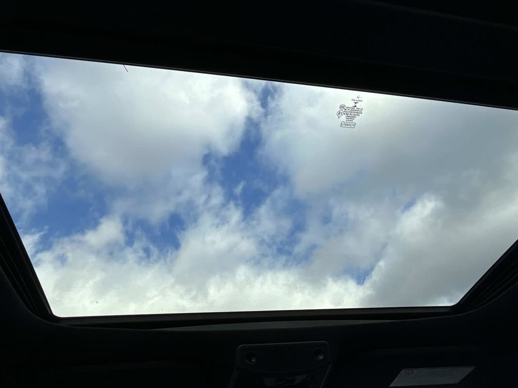 Used 2022 Ford F250 Lariat w/ Lariat Ultimate Package image 17