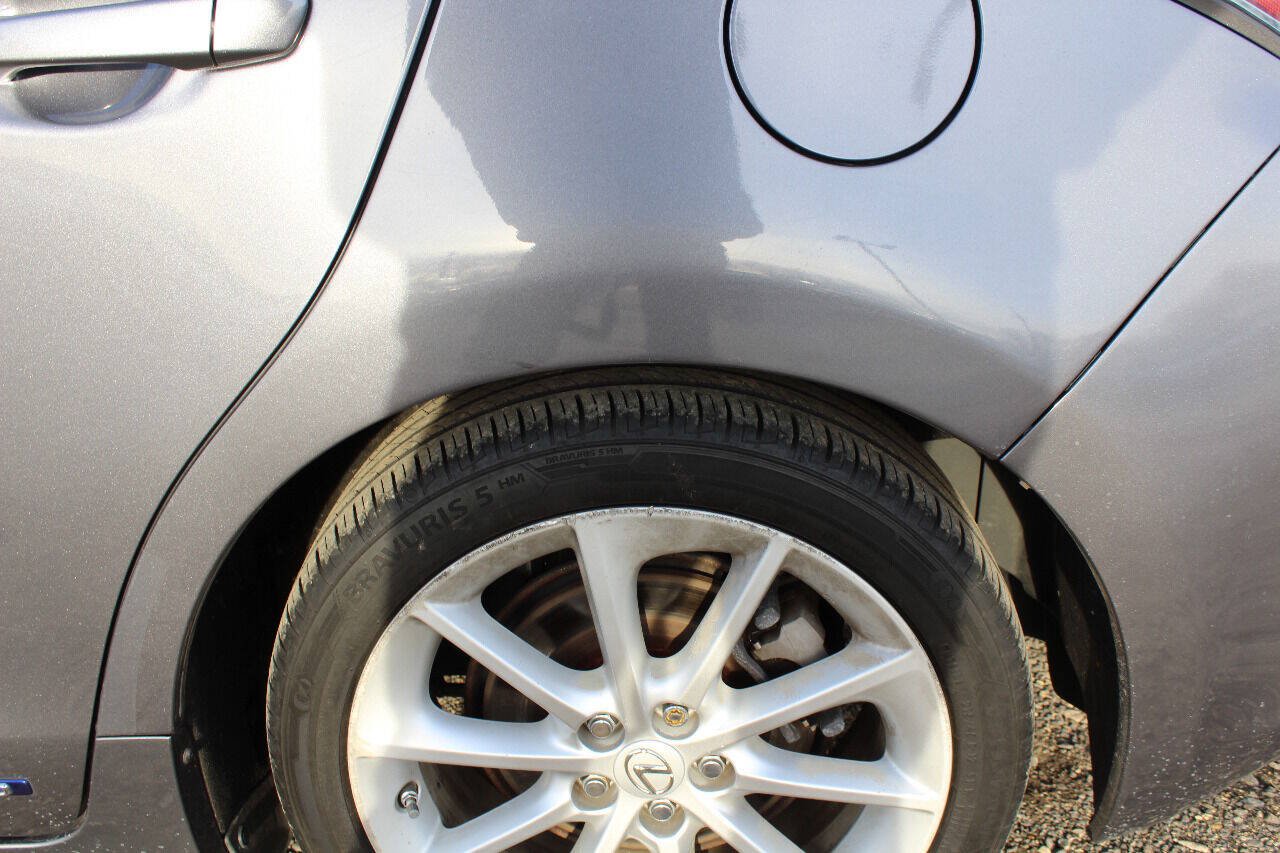 Used 2012 Lexus CT 200h Premium w/ Premium Audio Pkg FWD image 27