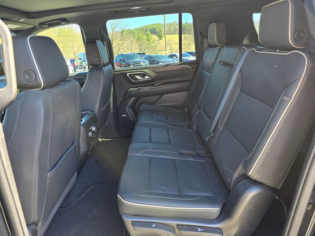 Certified 2023 GMC Yukon XL SLT image 10