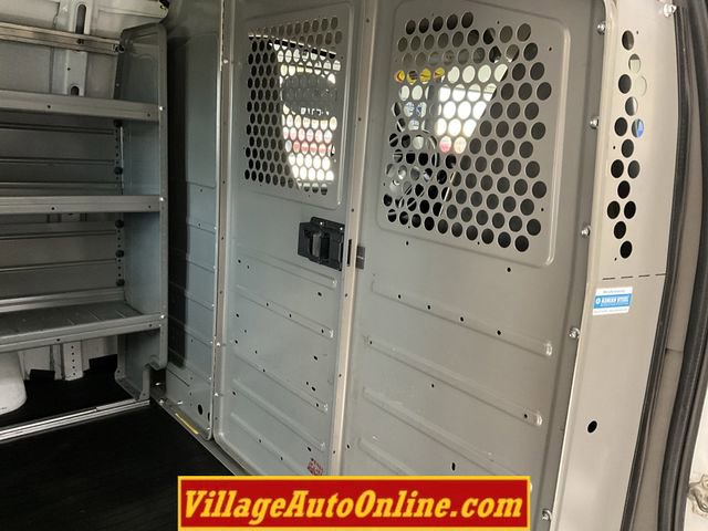 Used 2019 Chevrolet Express 2500 w/ Driver Convenience Package image 33