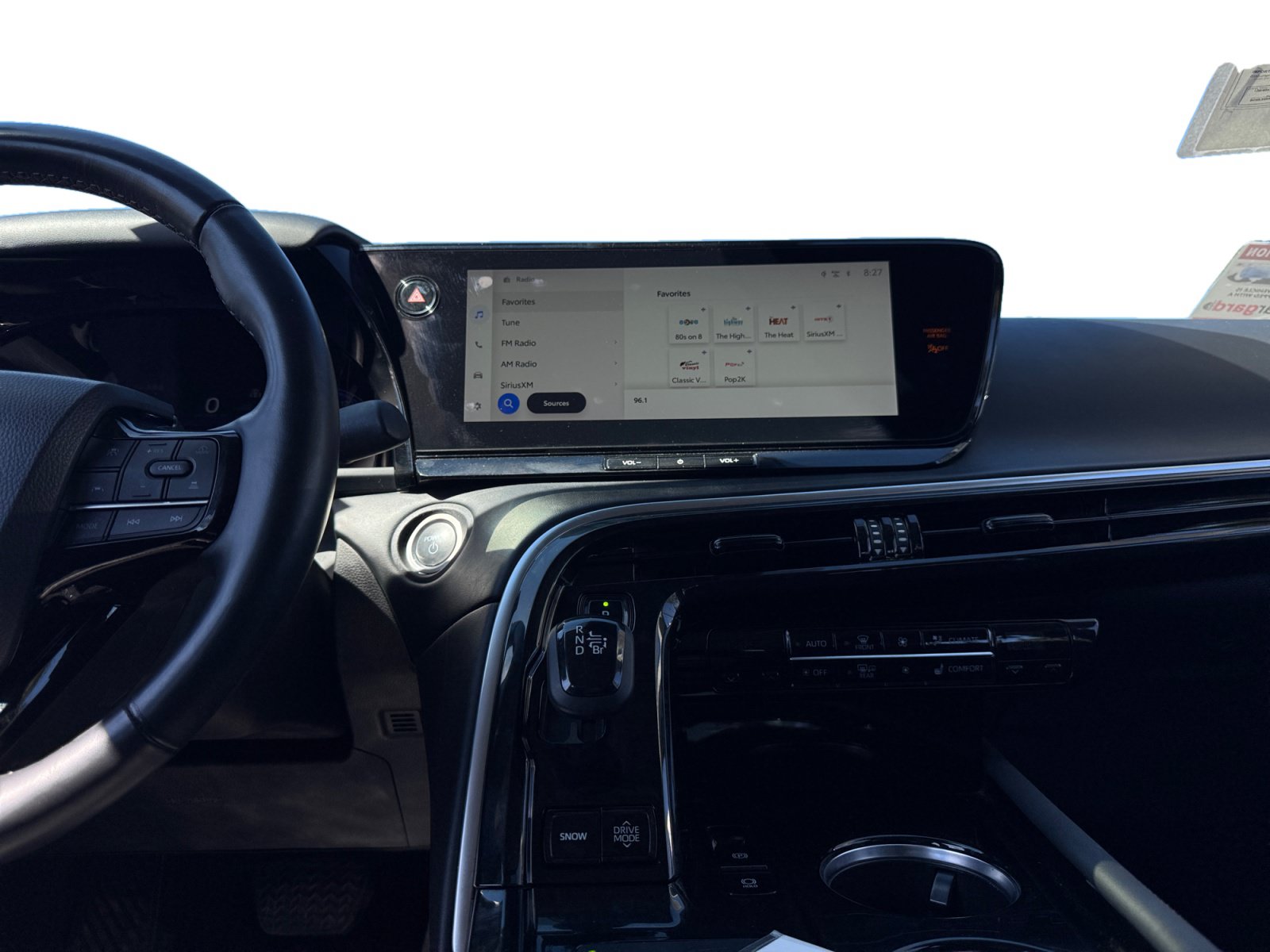 Used 2024 Toyota Mirai w/ Advanced Technology Package RWD image 11