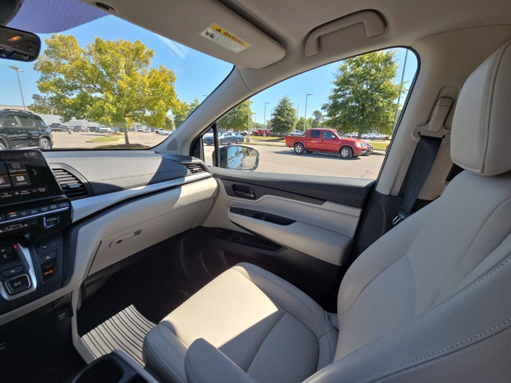 Used 2025 Honda Odyssey EX-L image 22