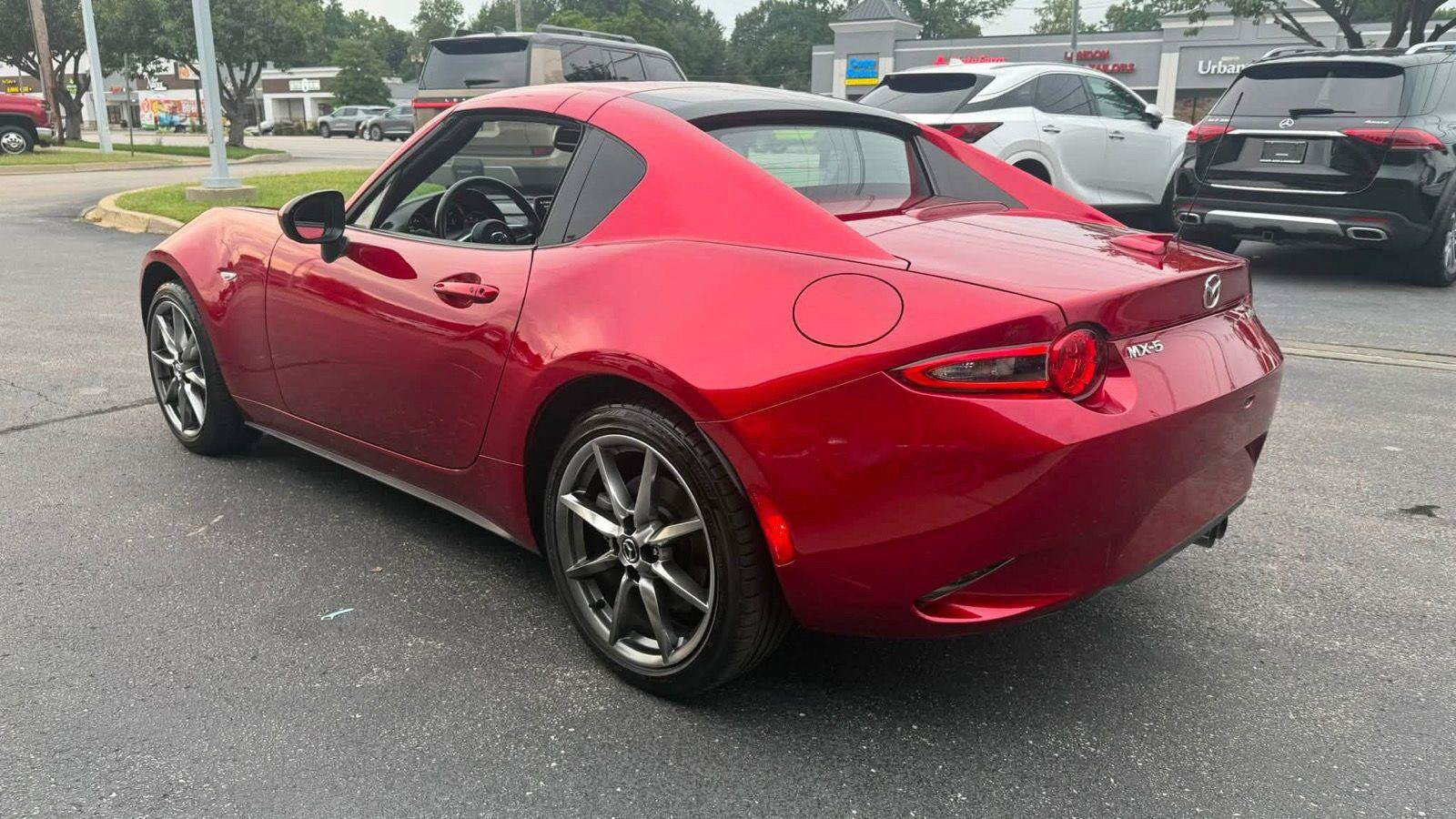 Used 2022 MAZDA MX-5 Miata RF Grand Touring RWD image 6