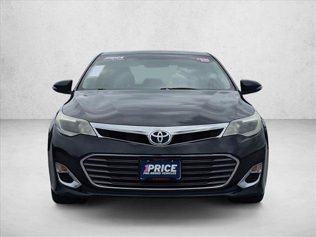 Used 2015 Toyota Avalon XLE w/ Preferred Accessory Package FWD image 2