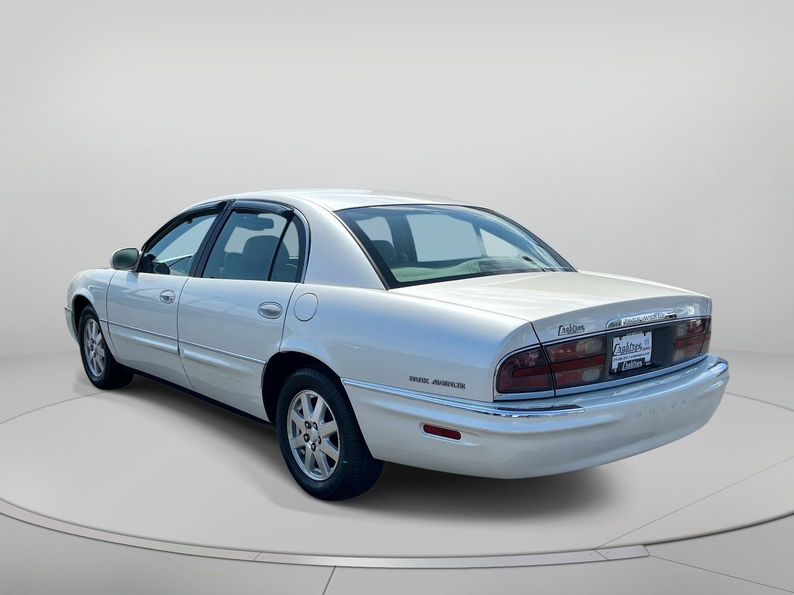 Used 2004 Buick Park Avenue FWD image 6