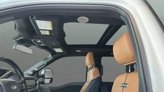 Used 2023 Ford F250 Platinum w/ FX4 Off-Road Package AWD/4WD image 17