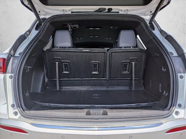 Used 2022 Buick Enclave Essence image 7