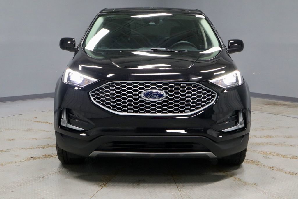 Certified 2024 Ford Edge SEL w/ Convenience Package AWD/4WD image 6