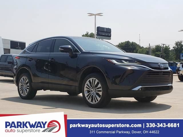 Used 2022 Toyota Venza Limited AWD/4WD image 1