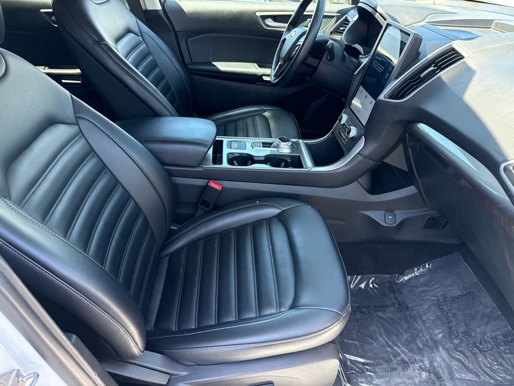 Used 2024 Ford Edge SEL AWD/4WD image 11
