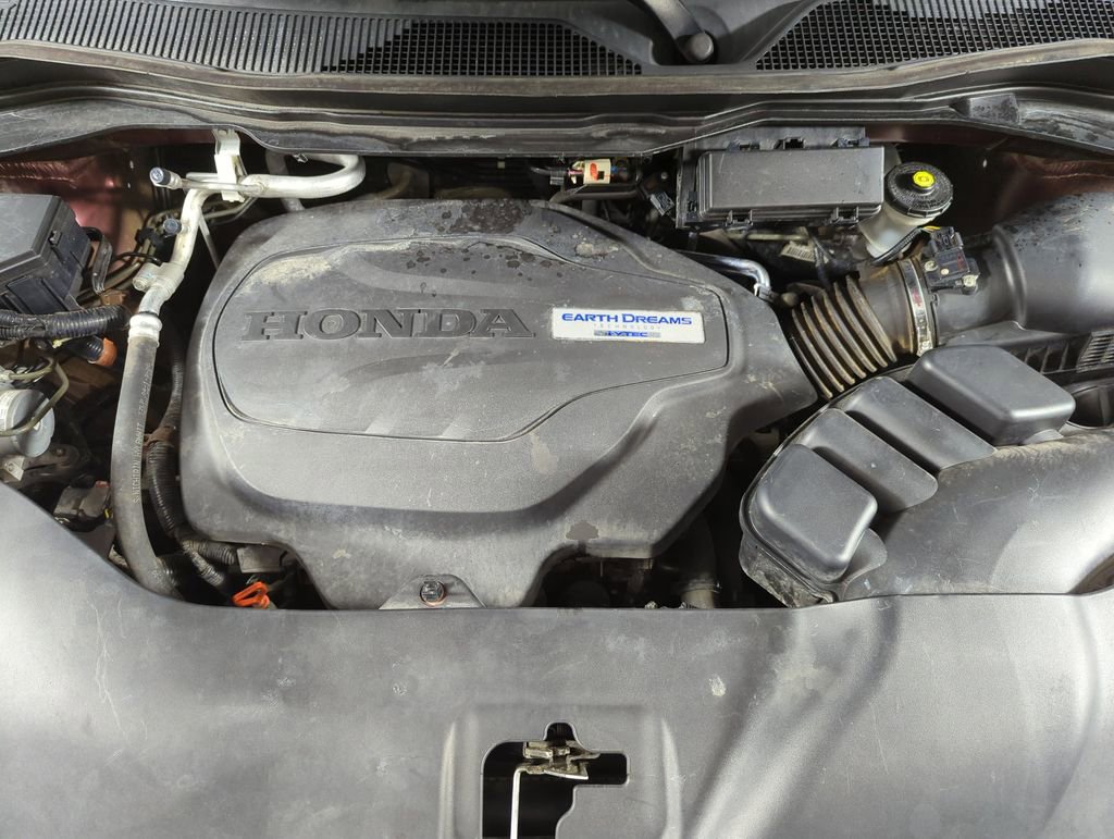 Used 2019 Honda Pilot Touring image 17