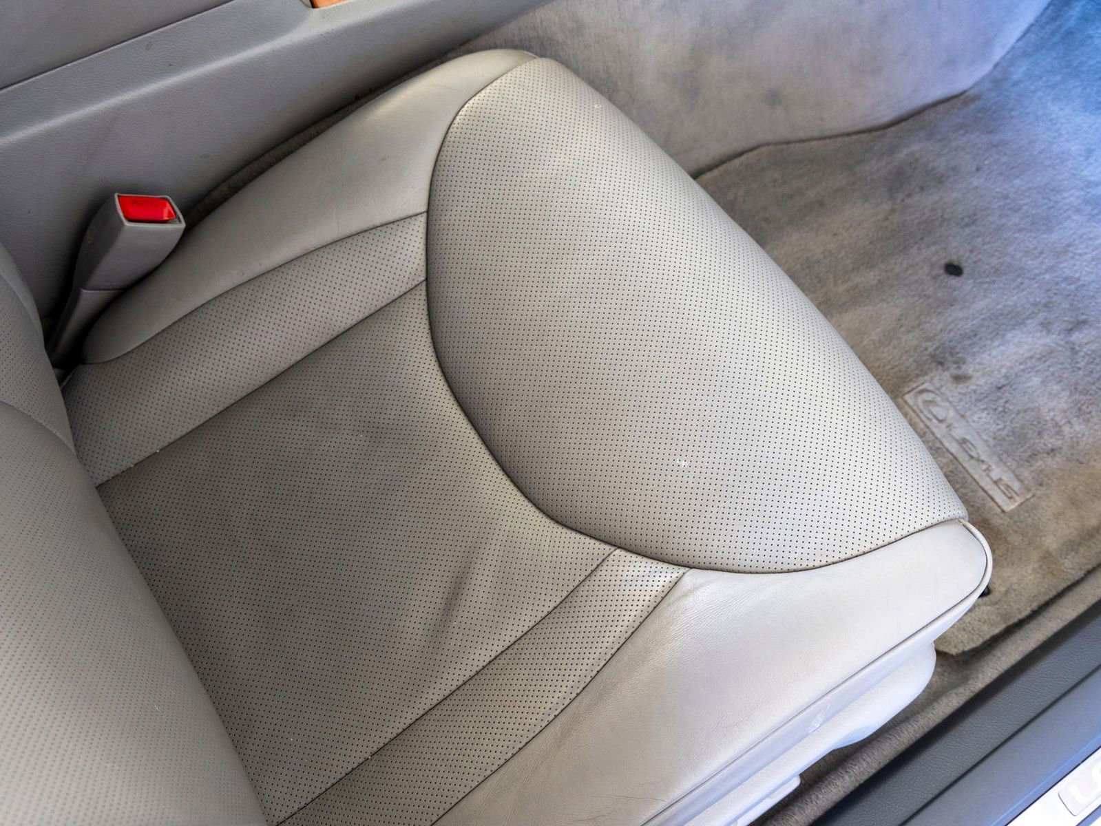 Used 2004 Lexus LS 430 image 30