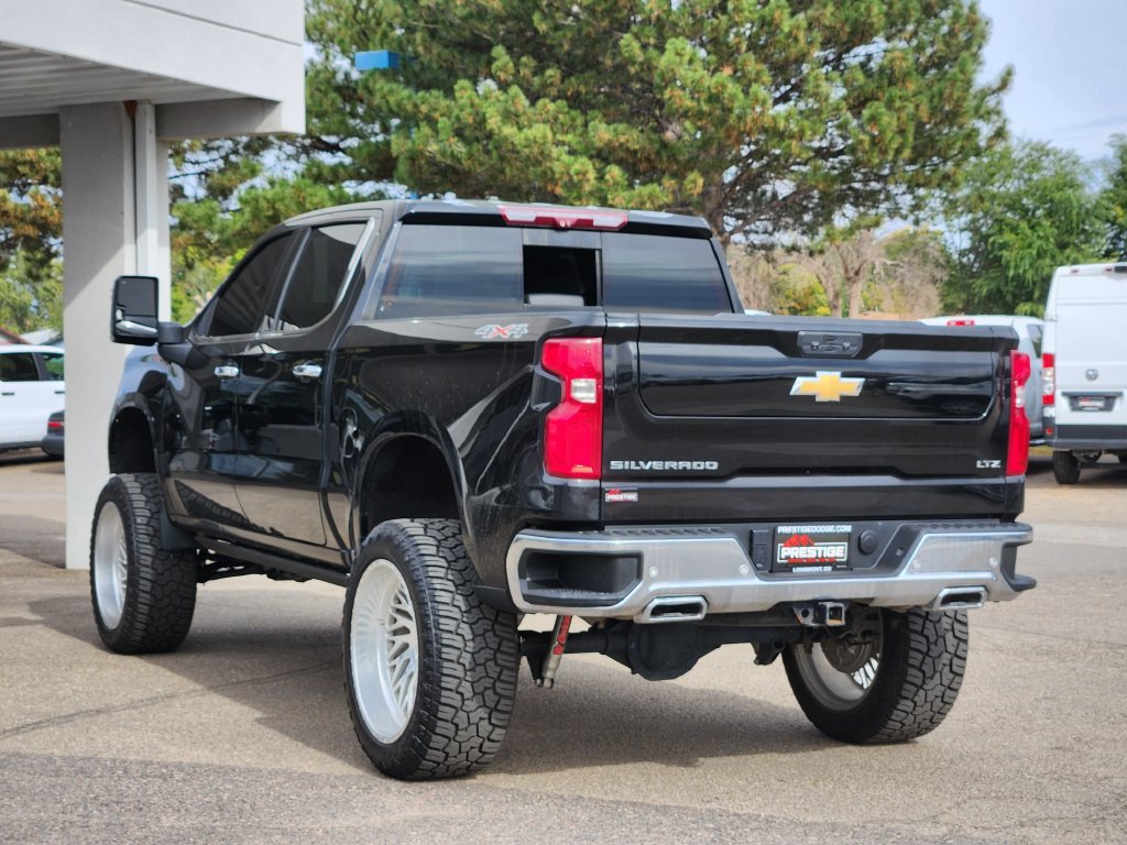 Used 2023 Chevrolet Silverado 1500 LTZ w/ LTZ Premium Package AWD/4WD image 3