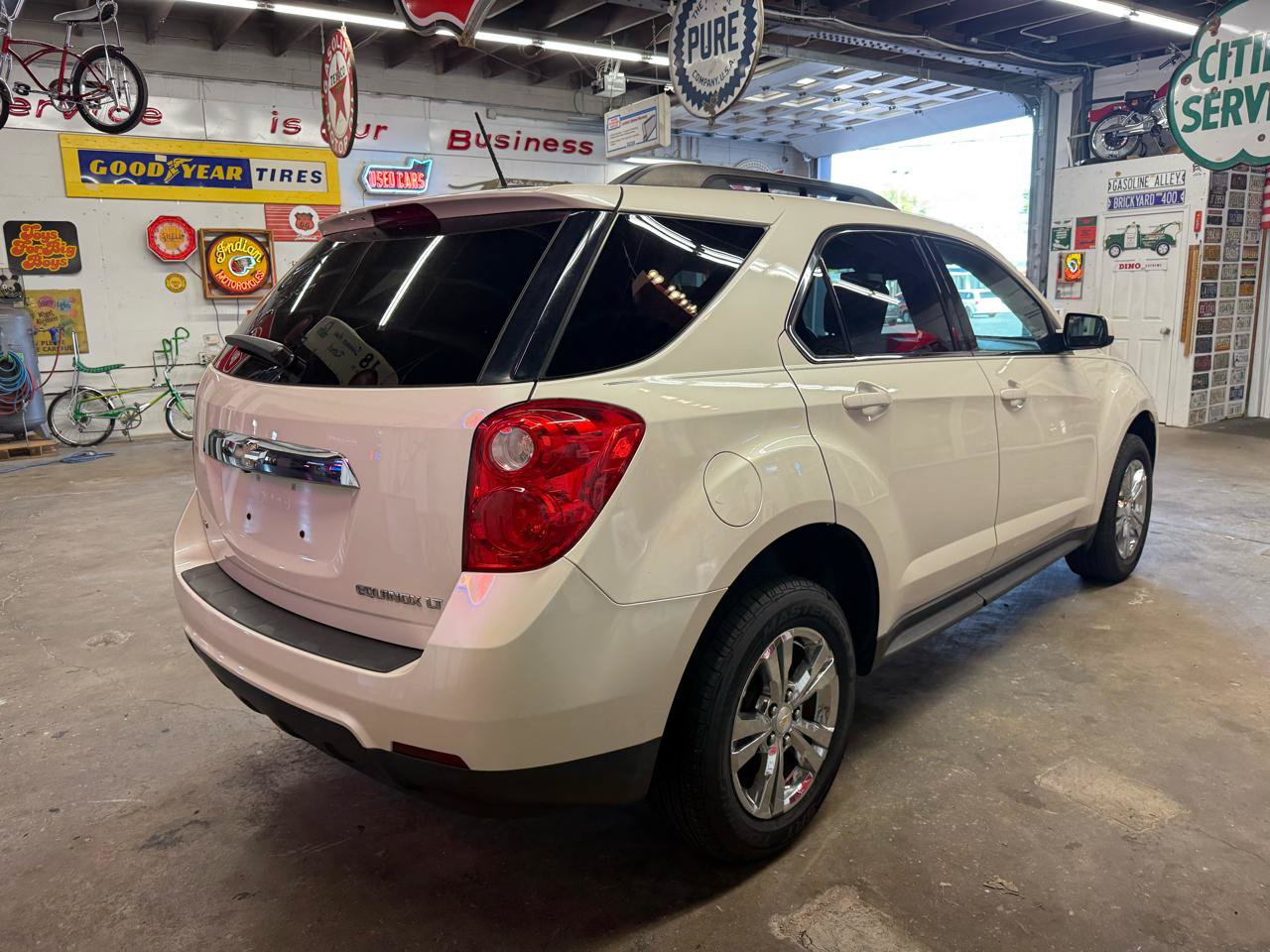 Used 2015 Chevrolet Equinox LT w/ Driver Convenience Package AWD/4WD image 5