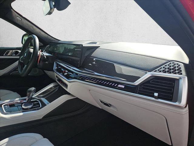 Used 2026 BMW X6 M Competition w/ Executive Package image 21