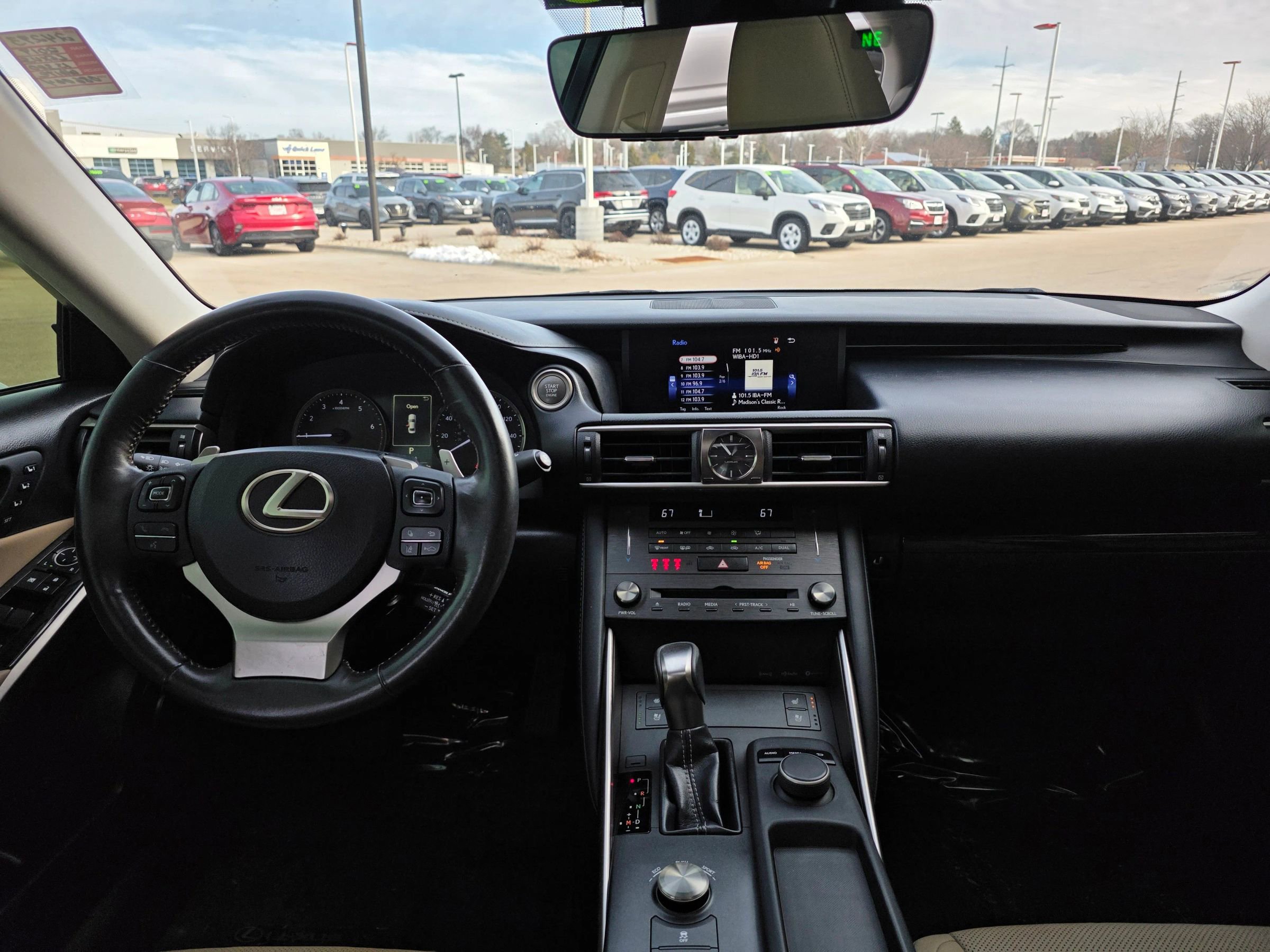 Used 2019 Lexus IS 300 w/ Premium Package image 11