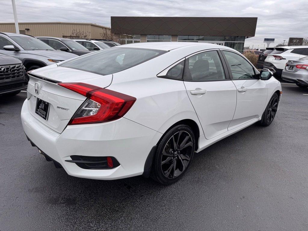 Used 2019 Honda Civic Sport image 5