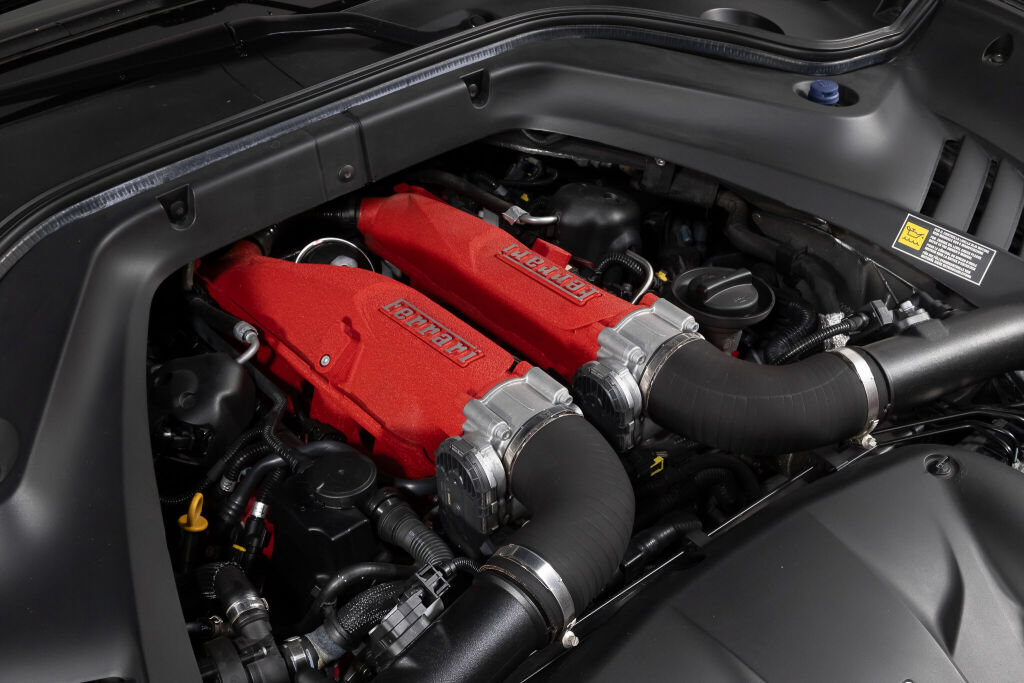 Used 2016 Ferrari California T RWD image 24