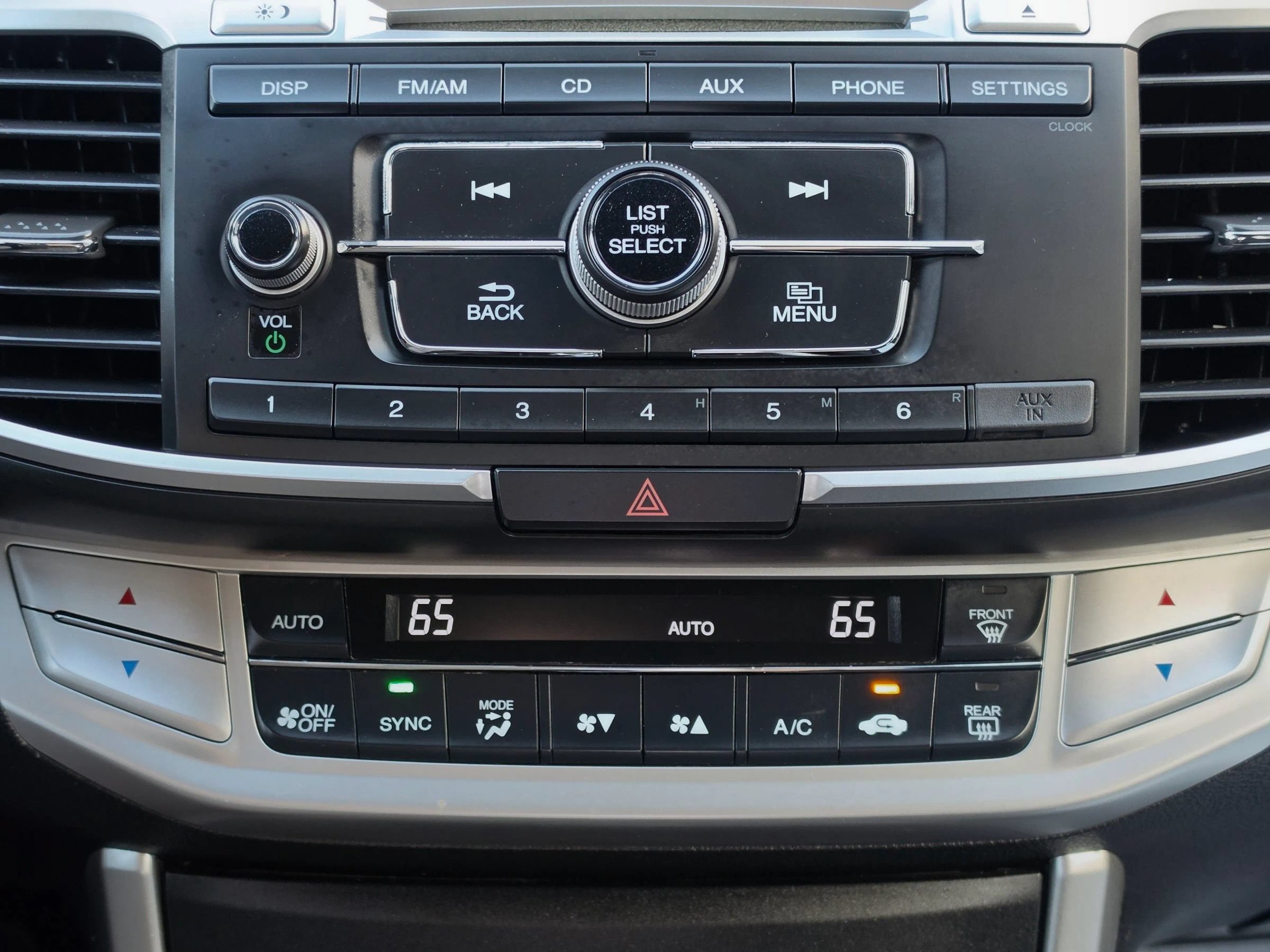 Used 2015 Honda Accord Sport image 25