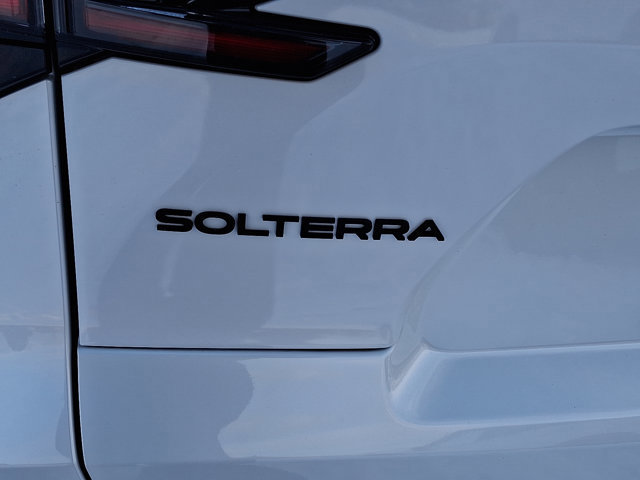New 2026 Subaru Solterra AWD/4WD image 25