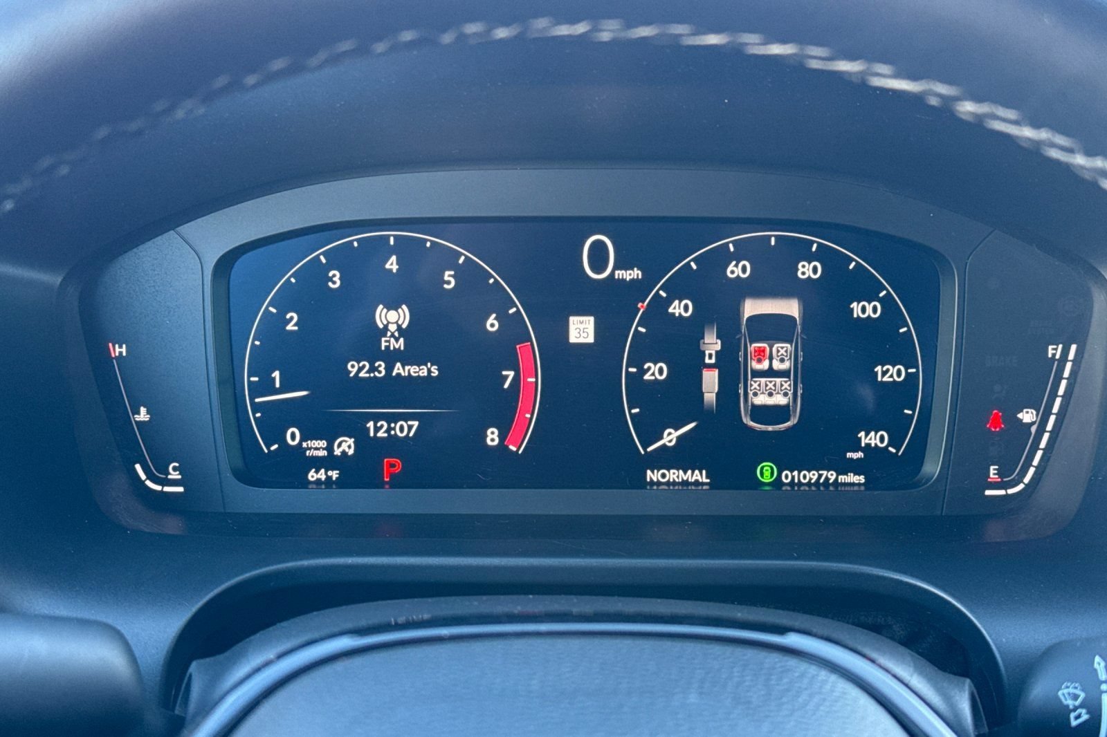 Used 2025 Acura ADX FWD image 28
