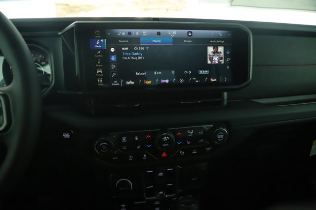 New 2026 Jeep Gladiator Rubicon w/ Safety Group image 9