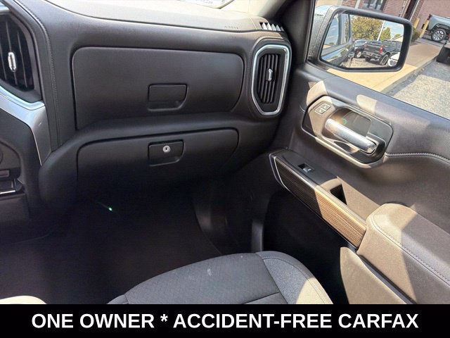 Used 2022 Chevrolet Silverado 1500 LT AWD/4WD image 29