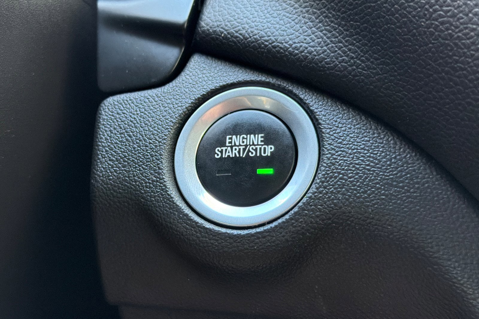 Used 2024 Chevrolet Equinox LT AWD/4WD image 22