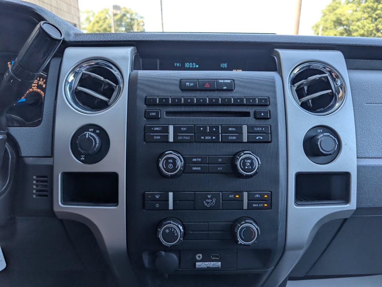 Used 2013 Ford F150 XLT w/ Trailer Tow Pkg RWD image 15