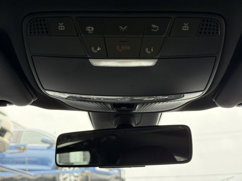 Used 2018 Mercedes-Benz E 300 4MATIC image 33