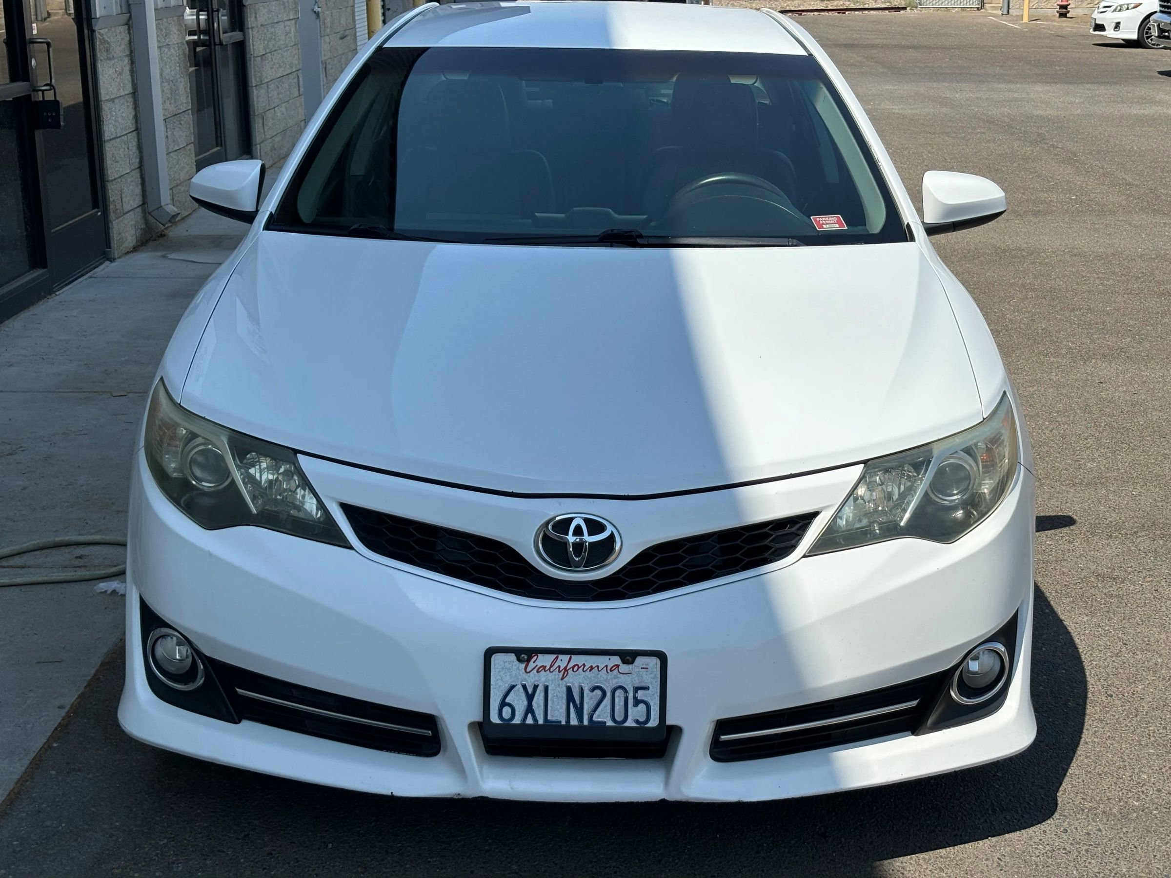 Used 2012 Toyota Camry SE image 8