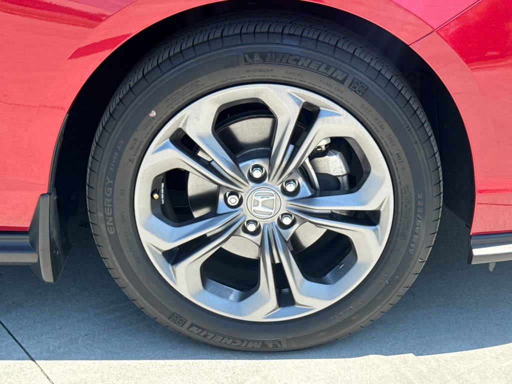 Used 2023 Honda Accord EX image 11