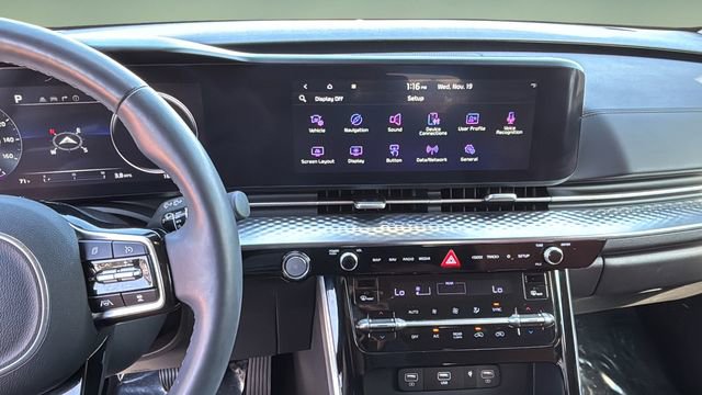 Used 2024 Kia Carnival SX Prestige image 10