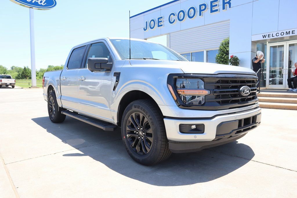 New 2025 Ford F150 XLT w/ Equipment Group 302A MID image 1