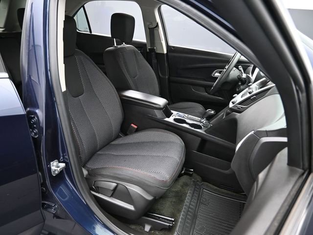 Used 2017 Chevrolet Equinox LS image 25