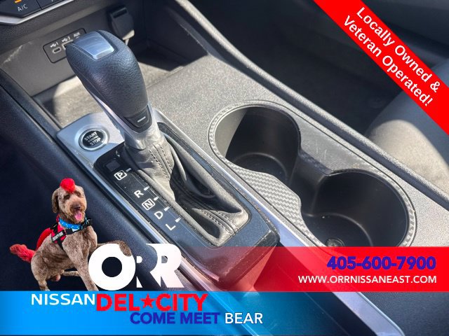 Used 2025 Nissan Altima 2.5 SV FWD image 25