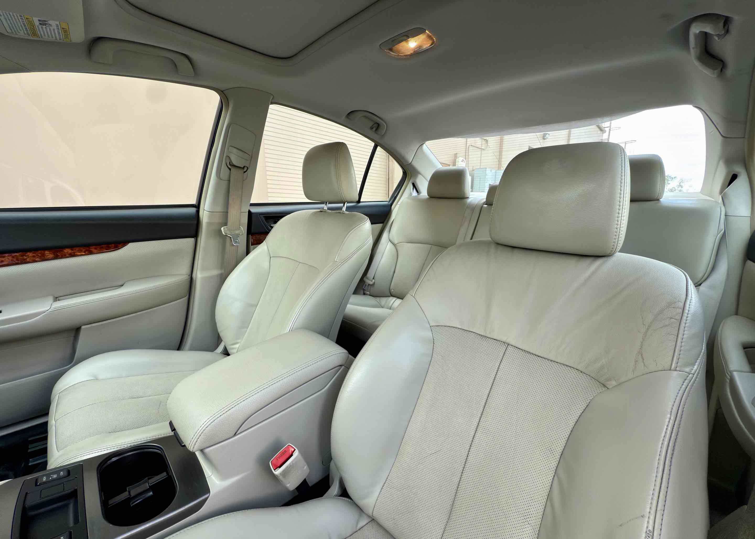 Used 2010 Subaru Legacy 2.5GT Limited w/ Popular Equipment Group 2C image 43