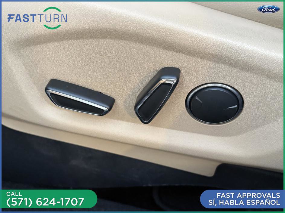 Used 2017 Ford Explorer XLT w/ Equipment Group 202A image 18