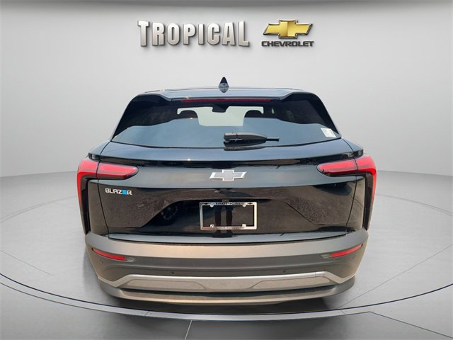 New 2025 Chevrolet Blazer EV LT image 4