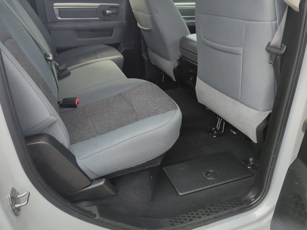 Used 2019 RAM 1500 Big Horn AWD/4WD image 40