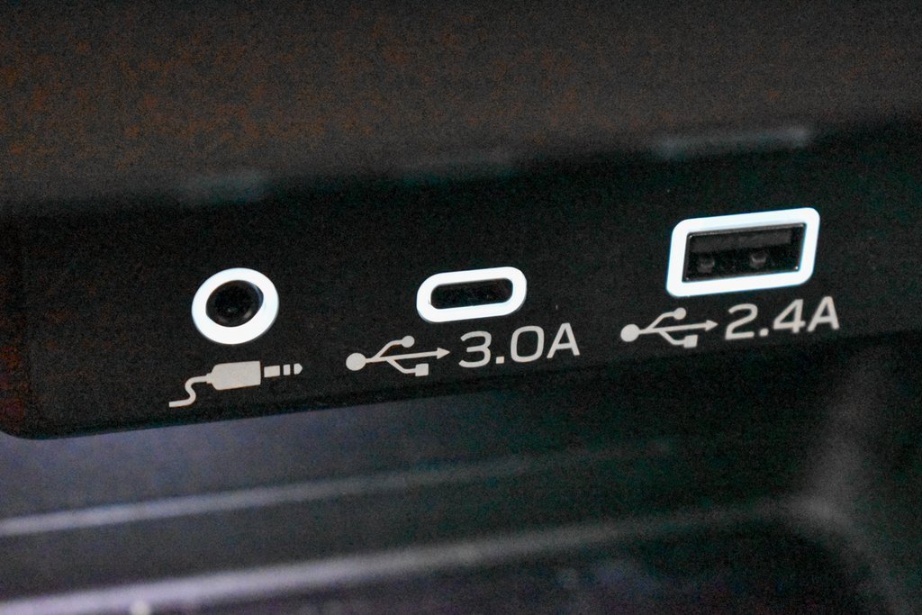 Certified 2025 Subaru Crosstrek 2.5i Limited w/ Crosstrek Mirror Package image 22