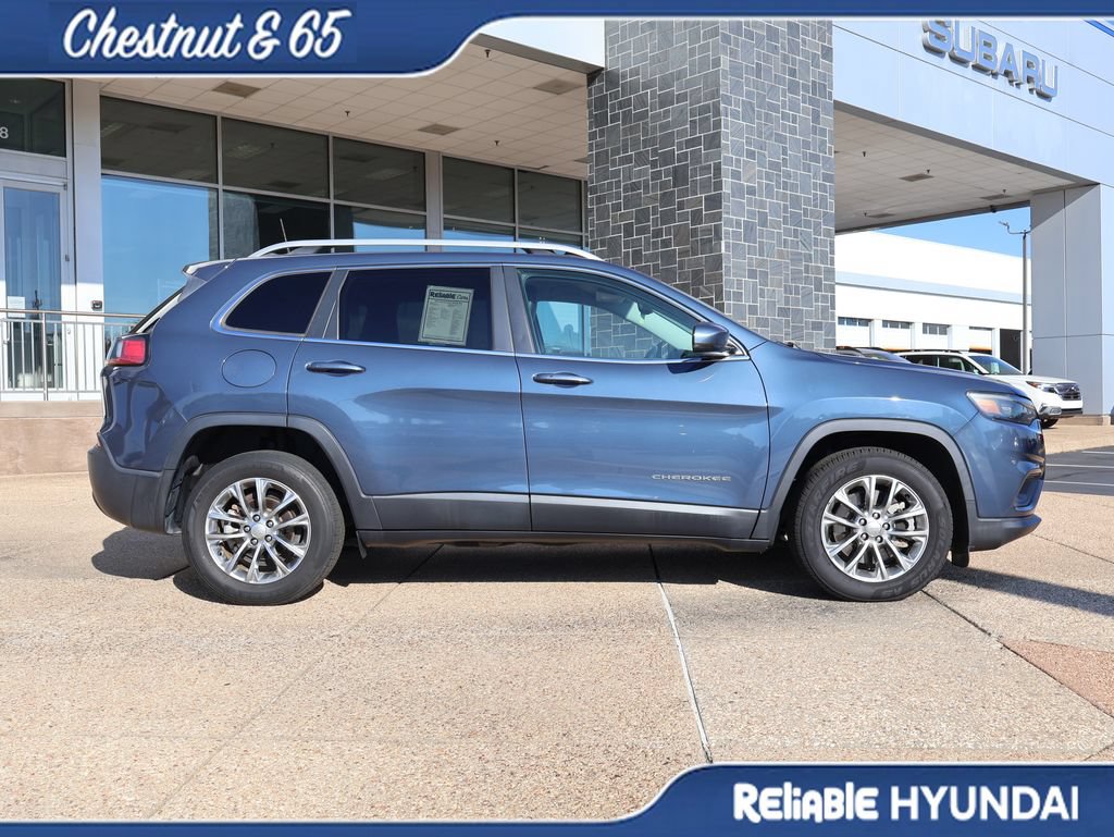 Used 2021 Jeep Cherokee Latitude Plus FWD image 7