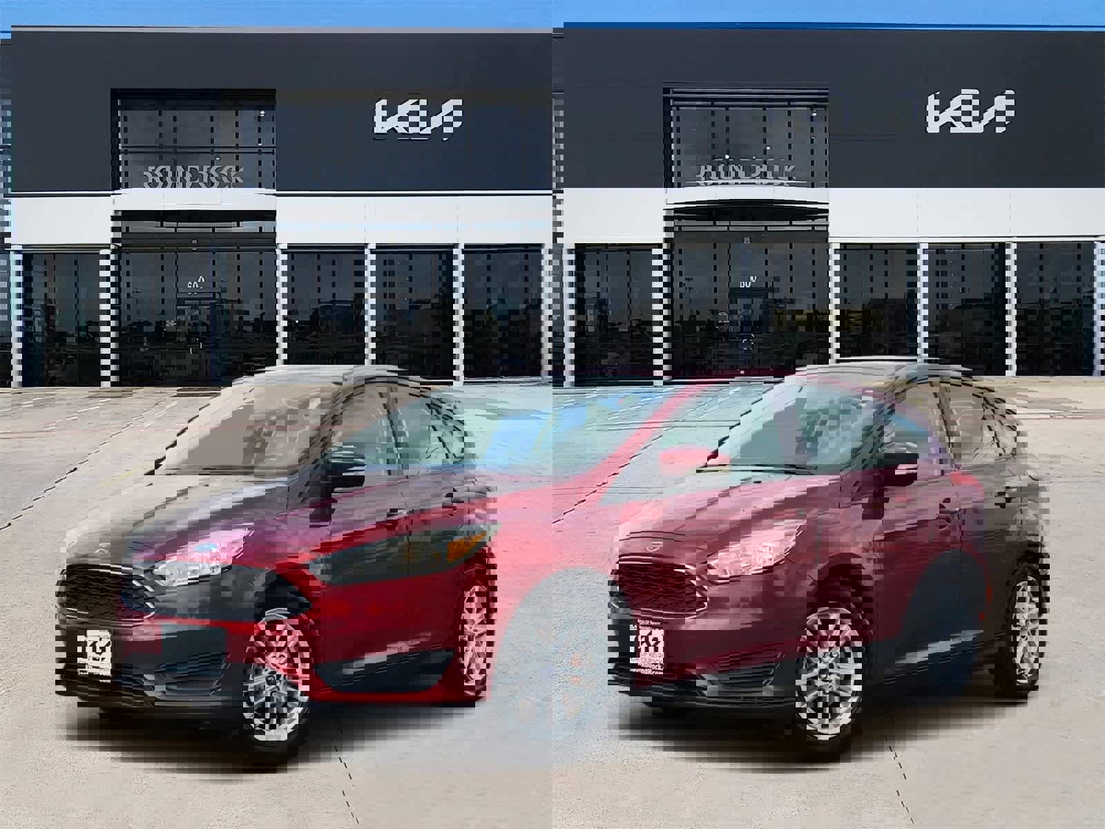 Used 2015 Ford Focus SE image 1