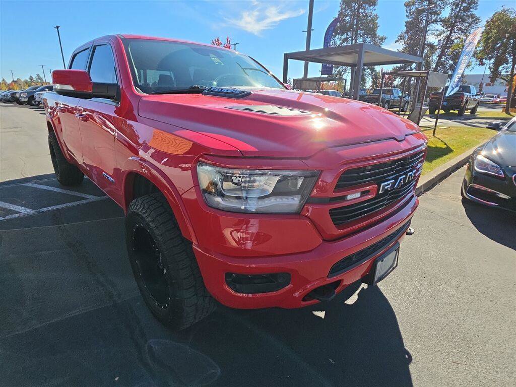 Used 2019 RAM 1500 Laramie AWD/4WD image 4